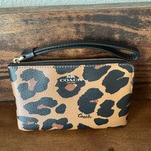 Coach NWT Leopard Print Corner Zip Wristlet